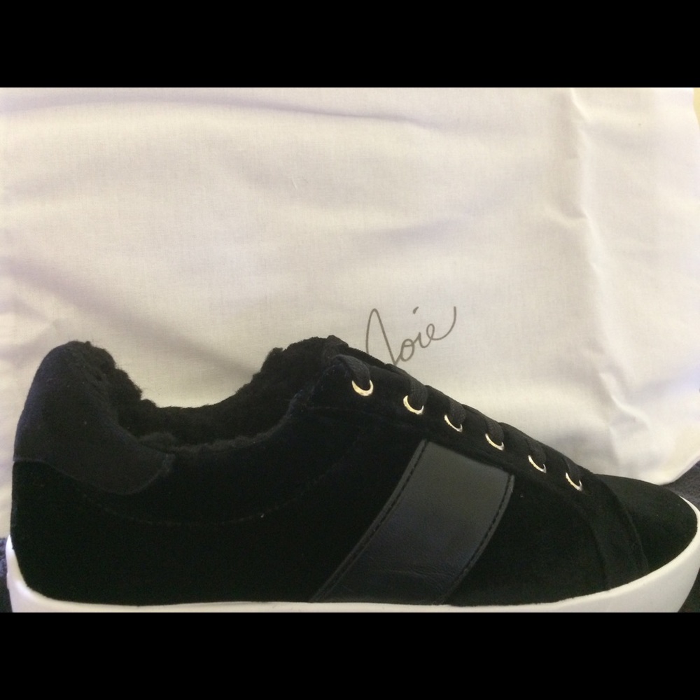 Joie Dakota black velvet sneakers NIB size 37 = 7